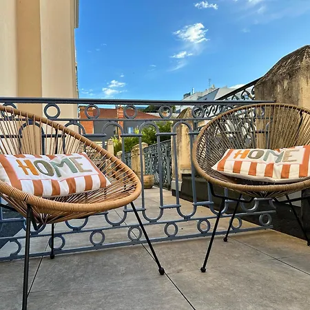 Le Petit - Hyper Design Vichy